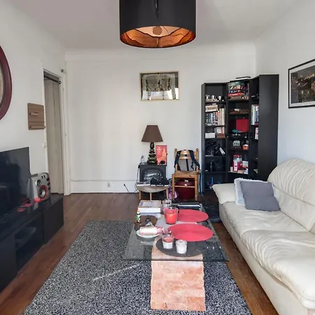 Appartamento Charming In A Lively And Quiet Area Parigi